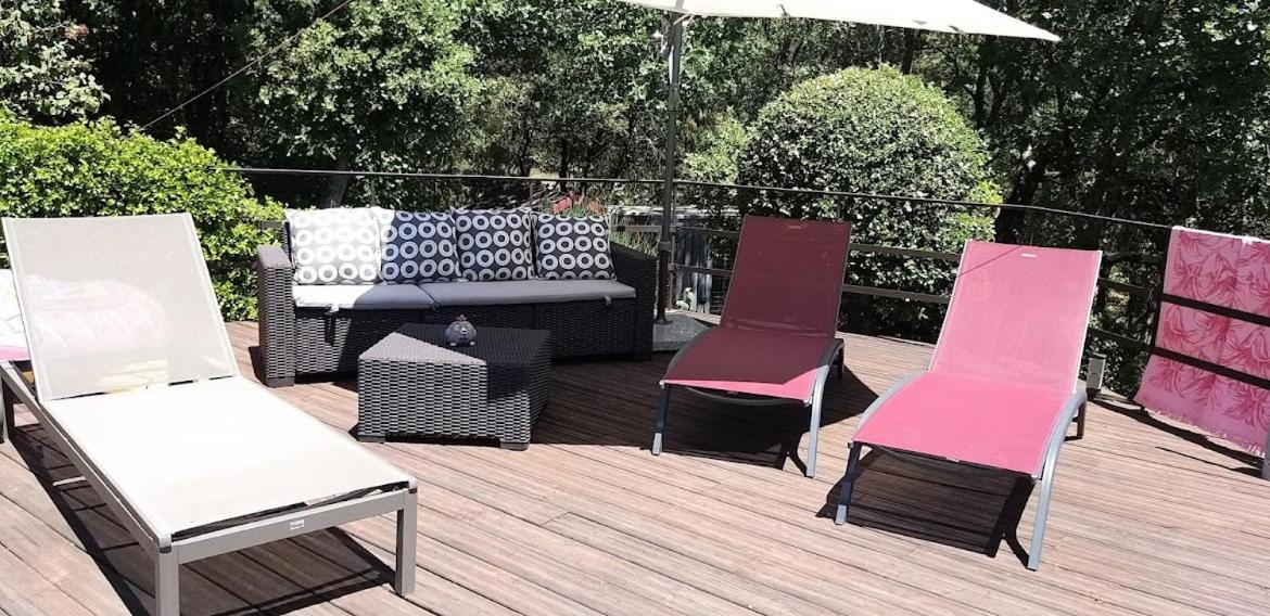 Villa Roulotte avec piscine en Cévennes à Monteils  Extérieur photo